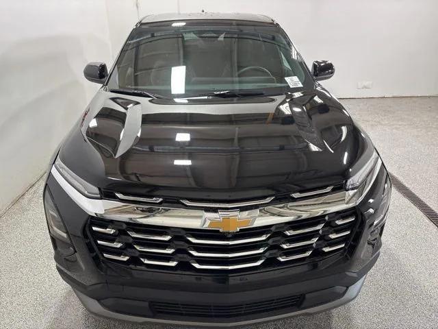 Photo of 2026 Mosaic Black Metallic Chevrolet Equinox