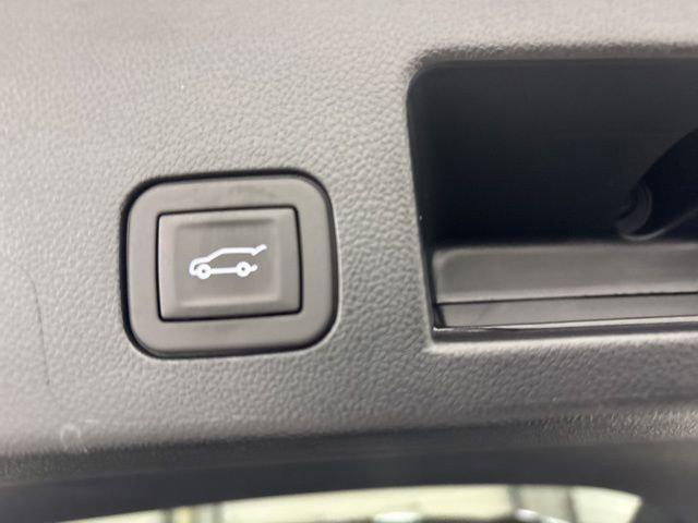 Photo of 2026 Mosaic Black Metallic Chevrolet Equinox