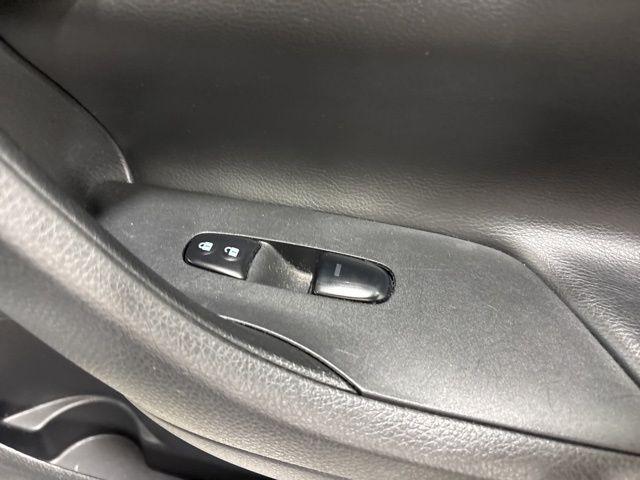 Photo of 2015 Gun Metallic Nissan Altima