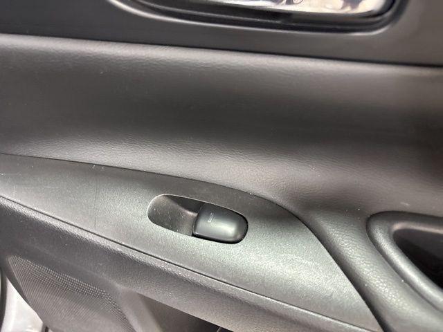 Photo of 2015 Gun Metallic Nissan Altima