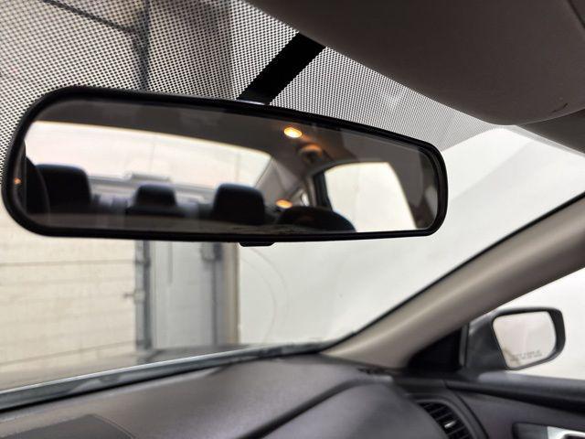 Photo of 2015 Gun Metallic Nissan Altima