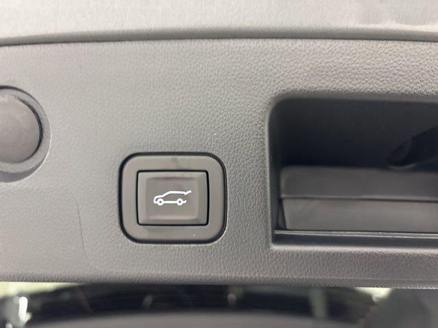 Photo of 2026 Sterling Gray Metallic Chevrolet Equinox