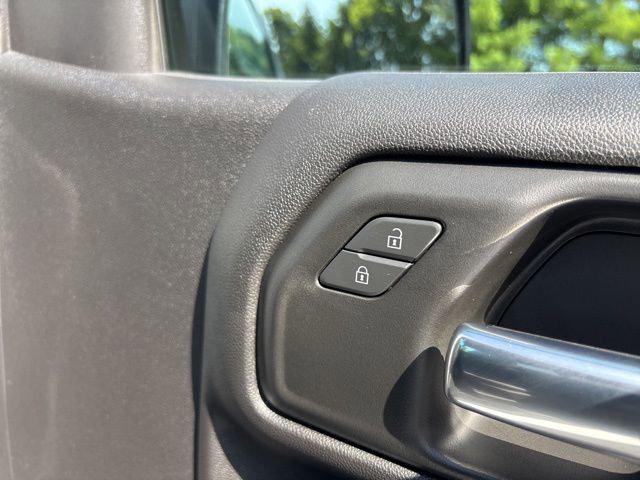 Photo of 2025 Summit White Chevrolet Silverado 1500