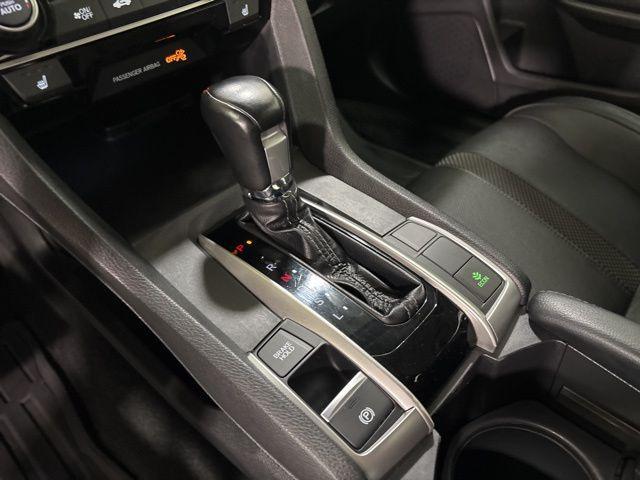 Photo of 2019 Platinum White Pearl Honda Civic