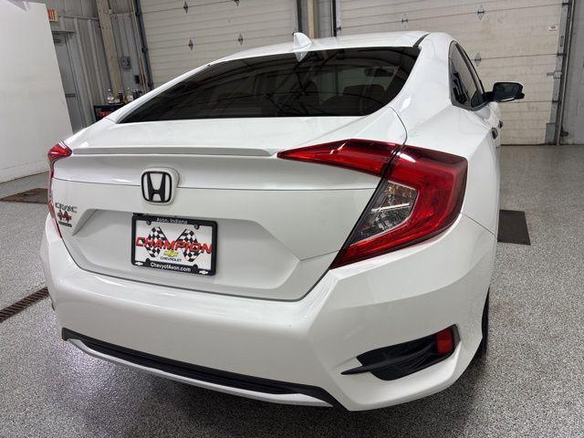 Photo of 2019 Platinum White Pearl Honda Civic