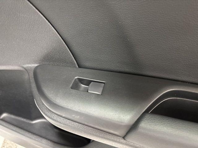 Photo of 2019 Platinum White Pearl Honda Civic