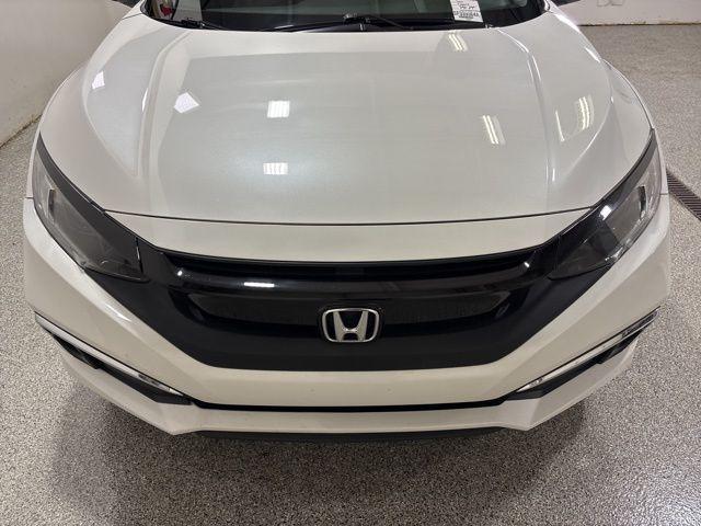 Photo of 2019 Platinum White Pearl Honda Civic