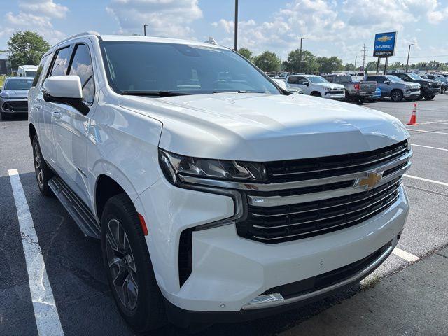 Photo of 2023 Summit White Chevrolet Tahoe