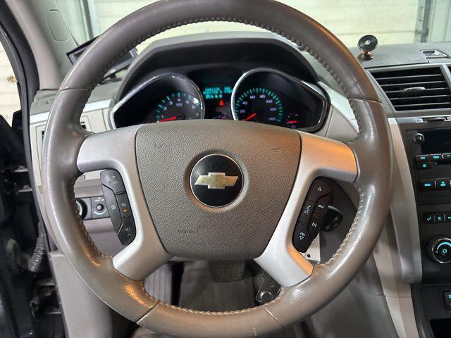 Photo of 2010 Cyber Gray Metallic Chevrolet Traverse