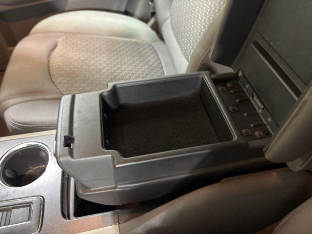Photo of 2010 Cyber Gray Metallic Chevrolet Traverse