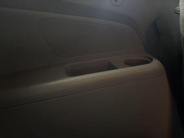 Photo of 2010 Cyber Gray Metallic Chevrolet Traverse