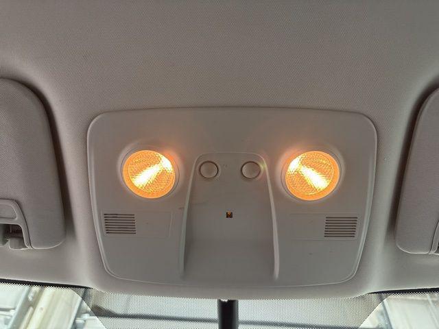 Photo of 2010 Cyber Gray Metallic Chevrolet Traverse