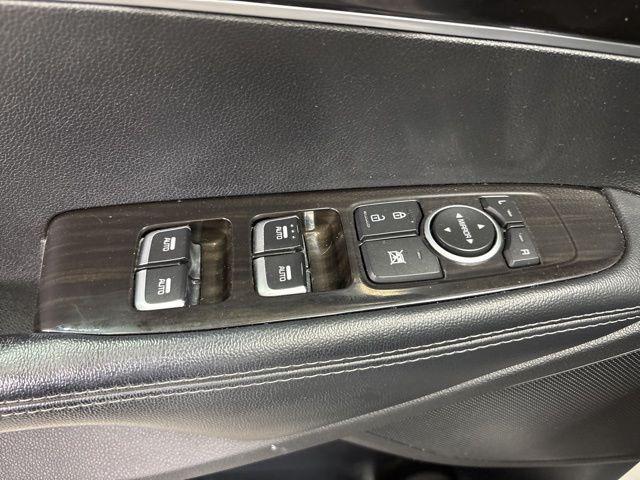 Photo of 2020 Snow White Pearl Kia Sorento