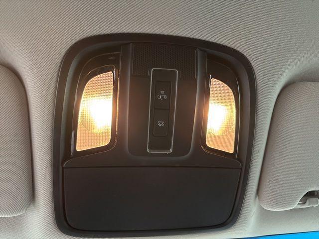 Photo of 2020 Snow White Pearl Kia Sorento