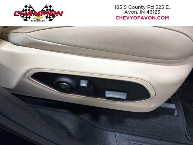 Photo of 2023 Midnight Sky Jeep Grand Cherokee