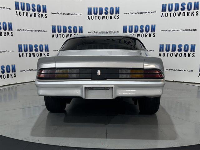 Photo of 1979 Silver Chevrolet Camaro