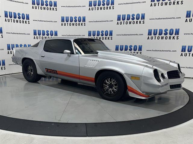 Photo of 1979 Silver Chevrolet Camaro