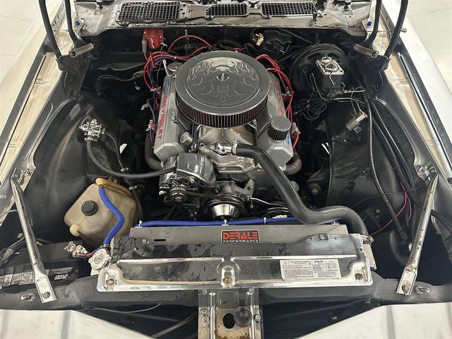 Photo of 1979 Silver Chevrolet Camaro