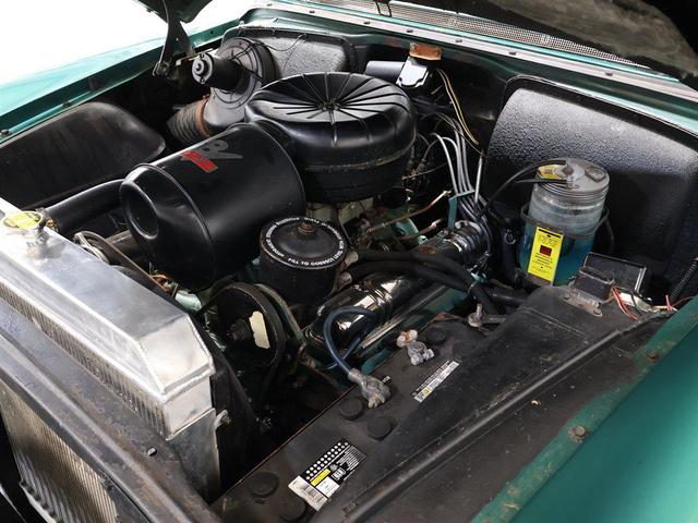Photo of 1954 Green Buick Roadmaster