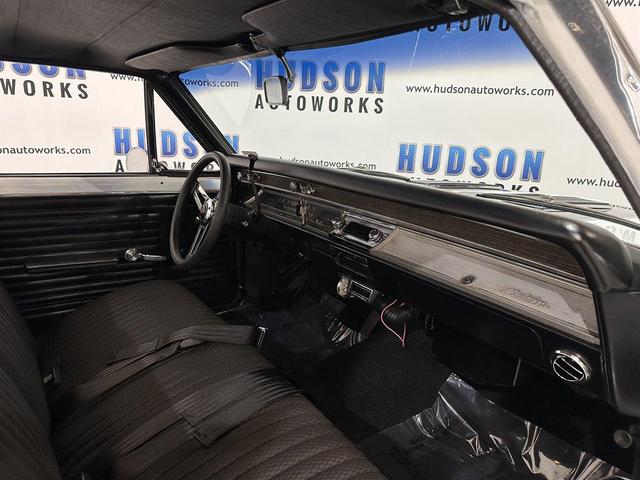 Photo of 1967 Silver Chevrolet El Camino