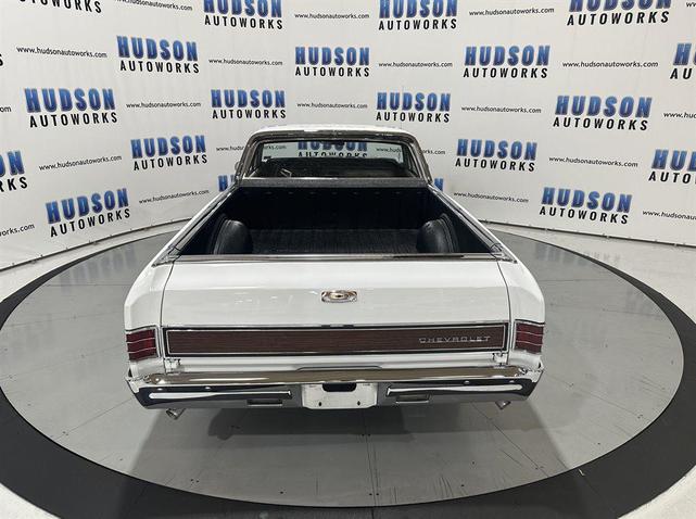 Photo of 1967 Silver Chevrolet El Camino
