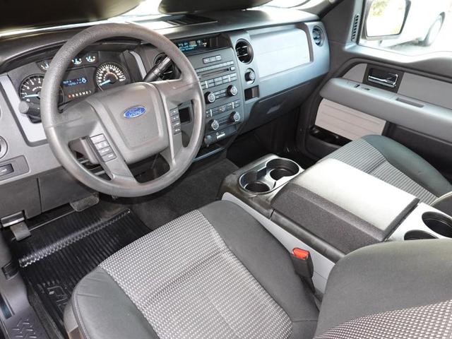 Photo of 2014 Tuxedo Black Metallic Ford F-150