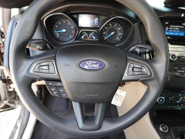 Photo of 2016 Shadow Black Ford Focus