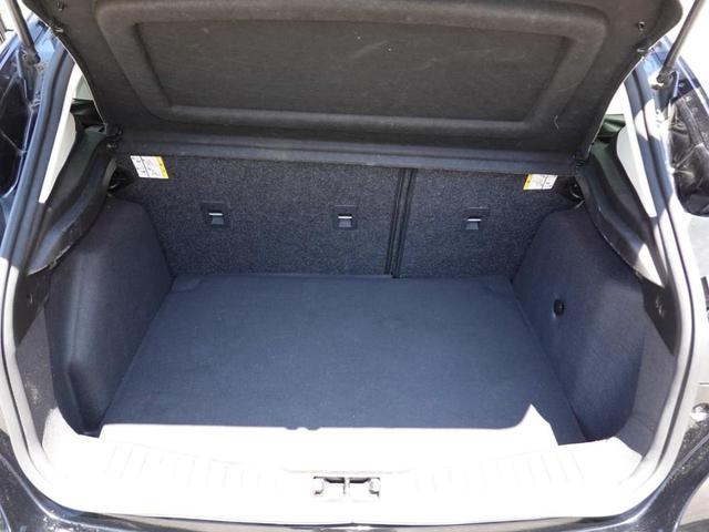 Photo of 2016 Shadow Black Ford Focus