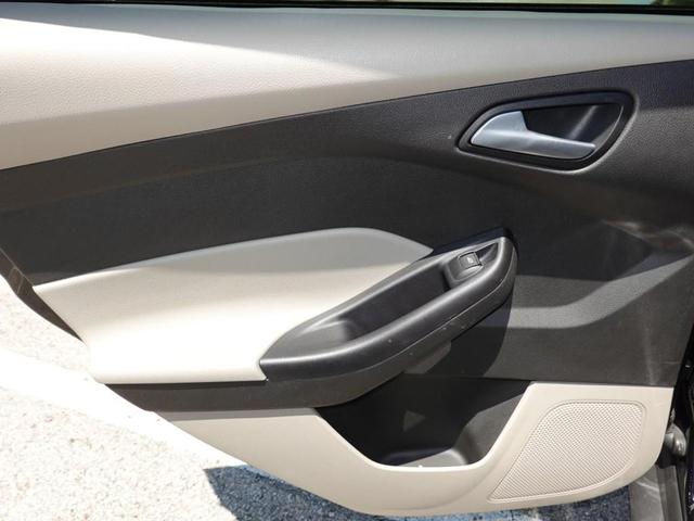 Photo of 2016 Shadow Black Ford Focus
