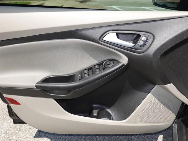 Photo of 2016 Shadow Black Ford Focus
