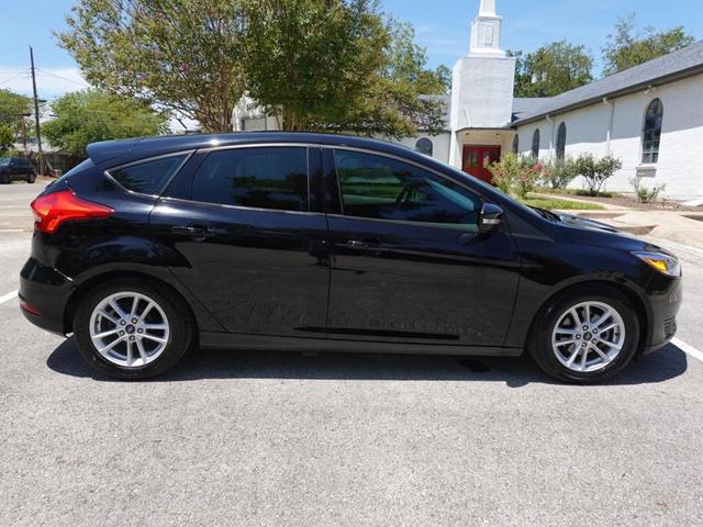 Photo of 2016 Shadow Black Ford Focus