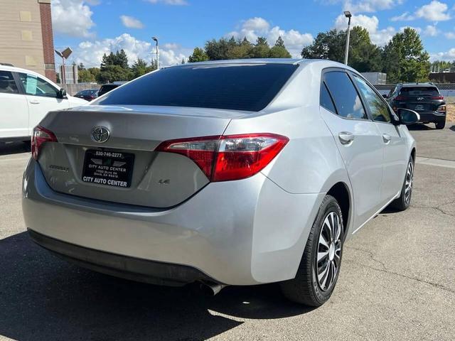 Photo of 2015 Classic Silver Metallic Toyota Corolla