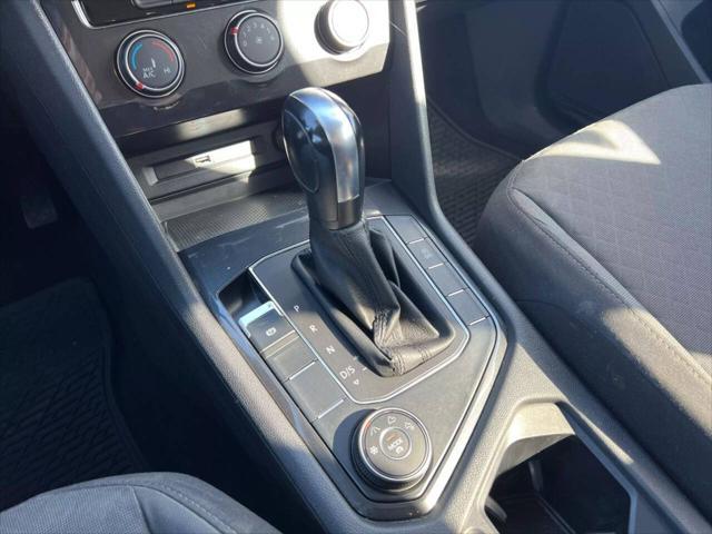 Photo of 2019 Pure White Volkswagen Tiguan