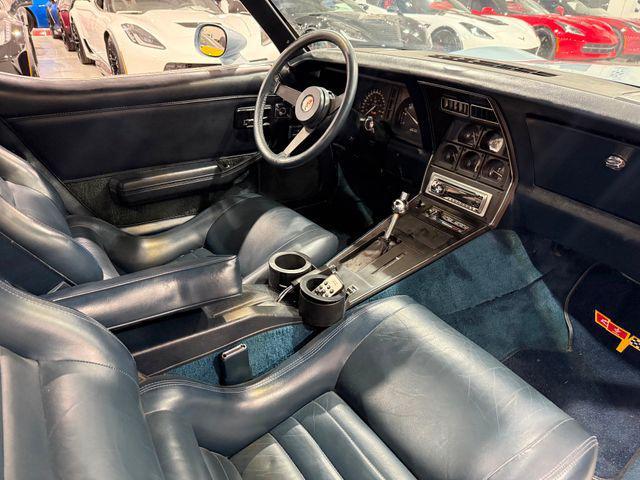 Photo of 1982 Blue Chevrolet Corvette