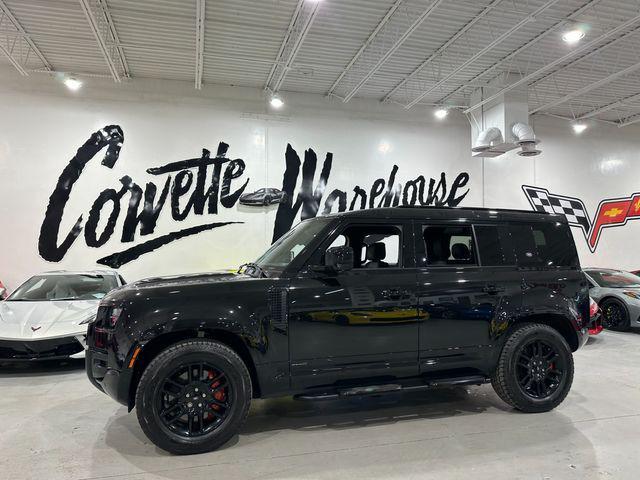Photo of 2023 Black Land Rover Defender