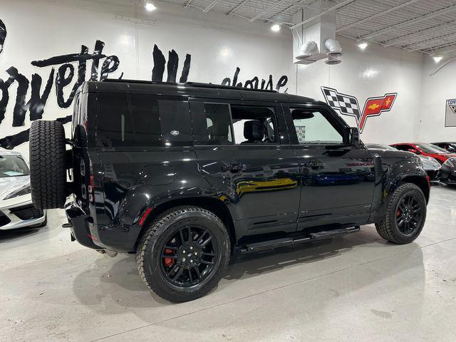 Photo of 2023 Black Land Rover Defender