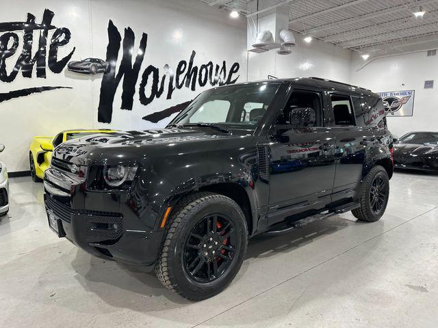 Photo of 2023 Black Land Rover Defender