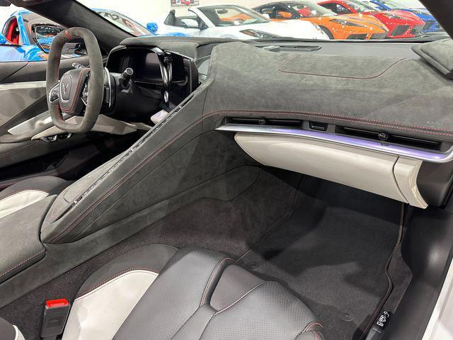 Photo of 2023 White Chevrolet Corvette