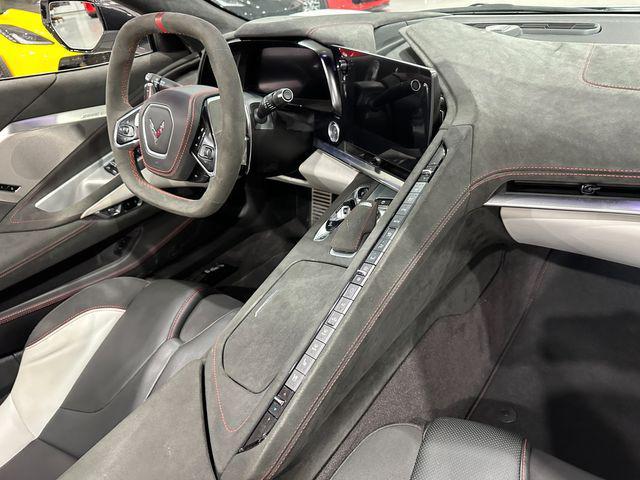 Photo of 2023 White Chevrolet Corvette