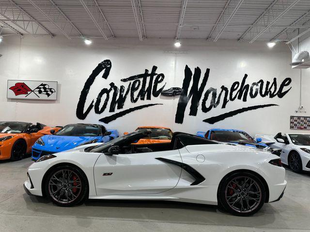 Photo of 2023 White Chevrolet Corvette