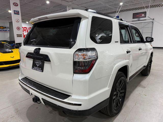 Photo of 2019 White Toyota 4Runner