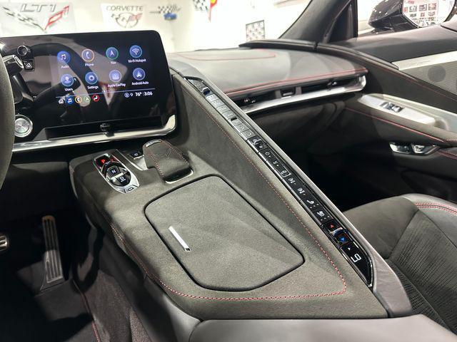 Photo of 2022 Gray Chevrolet Corvette