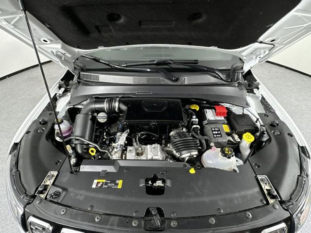 Photo of 2024 Bright White Clearcoat Jeep Compass