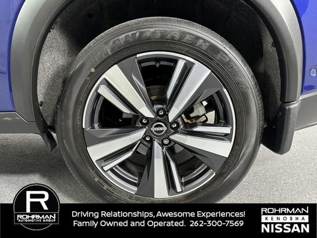 Photo of 2023 Caspian Blue Nissan Rogue