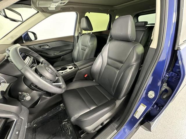 Photo of 2023 Caspian Blue Nissan Rogue
