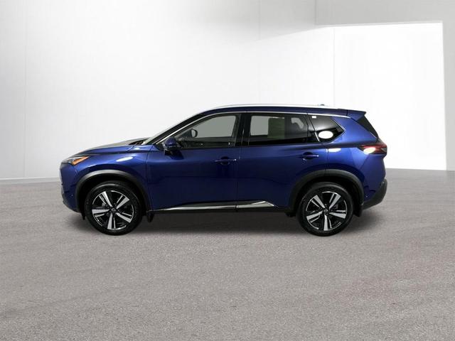 Photo of 2023 Caspian Blue Nissan Rogue