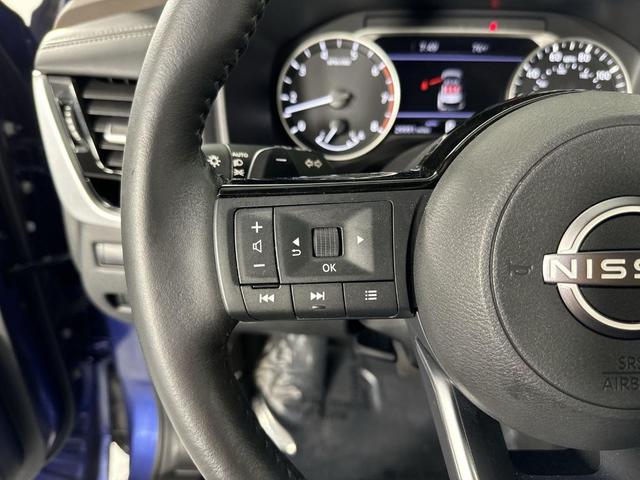 Photo of 2023 Caspian Blue Nissan Rogue