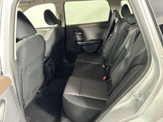 Photo of 2022 Brilliant Silver Metallic Nissan Rogue