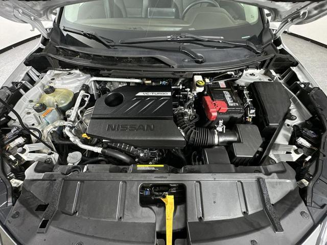 Photo of 2022 Brilliant Silver Metallic Nissan Rogue