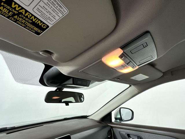 Photo of 2022 Brilliant Silver Metallic Nissan Rogue